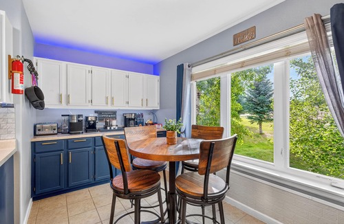 New Castle Condo | Mountain Escape Exclusive Spa Kit & Local Perks for Guests Views Golf