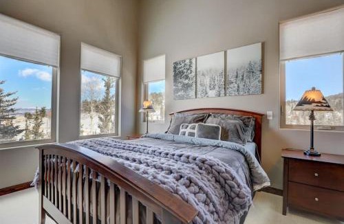 Como House | Mountain Escape with Spectacular Views