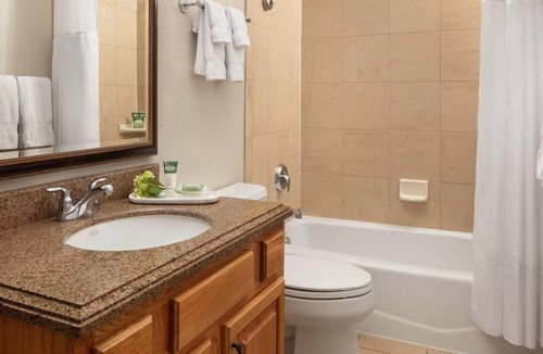 Vail Resort | Mountain Getaway: Studio with Kitchen & Fireplace at Vail