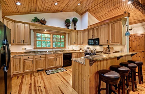Sapphire House | Mountain Green! Overlooking Pond and Portion Of Sapphire National Golf Course!