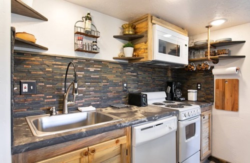 Black Hawk House | Mountain guest suite - Creekside sauna, patio, & fire pit. Casinos nearby!
