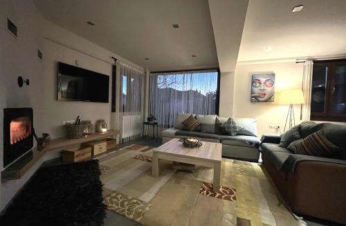 Arachova Villa | Mountain Home/Center Arachova