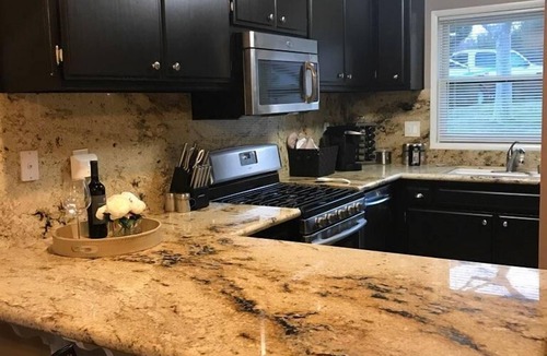 Stallion Springs Condo | Mountain Home Stallion Springs Ca. Luxury accommodation with Incredible views.