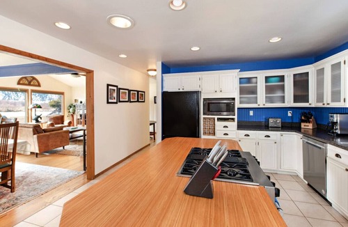 Carbondale House | Mountain Home w/Views on Pond! 25 Mi. to Aspen