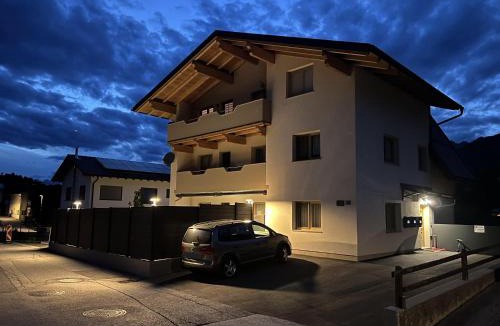 Axams Apartment | Mountain hOMES