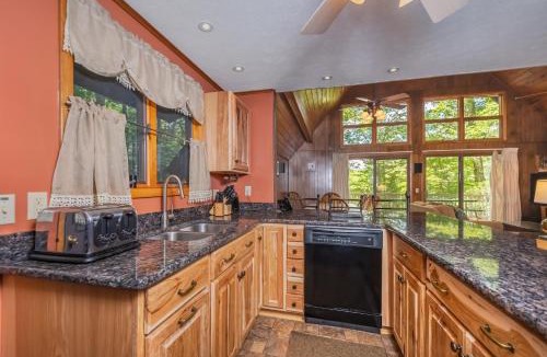 Oakland House | Mountain House