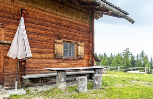 Rodengo House | Mountain Hut 'Laffaa' with Mountain View and Private Garden