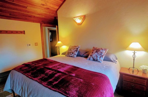 White Cabin | Mountain Lodge- Fallingwater/Ohiopyle/State Parks