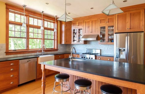 Town of Copake House | Mountain Luxury Retreat-Amazing Views/Saltwater Pool/Family Friendly/Berkshires