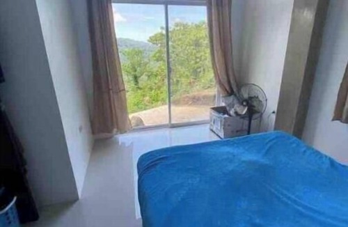 Valencia House | MOUNTAIN MAGIC Unit 2 Casa De Pueblo Japanese Shrine two bedroom townhome