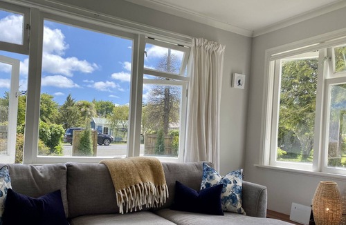 Ohakune House | Mountain Magic - with an outdoor spa!