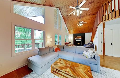 Canton House | Mountain Majesty