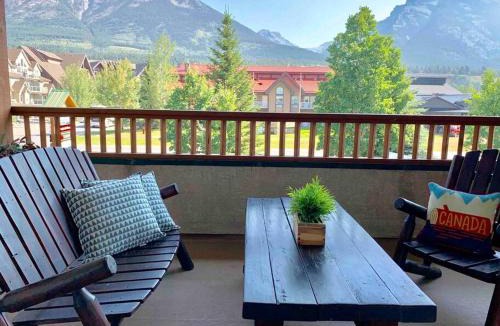 Canmore Apartment | Mountain Modern Hideaway