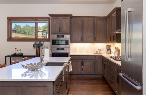 Silverthorne House | Mountain Modern Home in Summit Sky Ranch. Pool, hot tubs, close to skiing