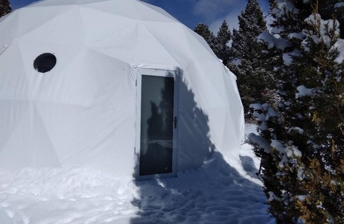 Whitehall Apartment | Mountain Paradise Dome