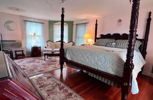 Marlinton Hotel | Mountain Quest Inn