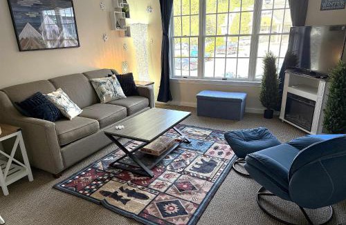 Hancock Apartment | Mountain Relaxation Suite at Jiminy Peak-Ski On Off- Sleeps 4 - All Season Fun