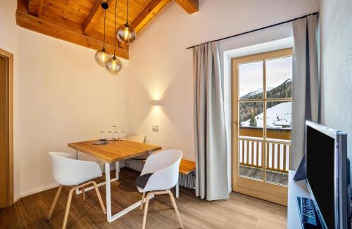Casere Apartment | Mountain Residence Kasern Nr 4