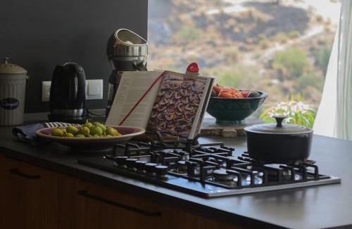 Canillas de Aceituno Apartment | Mountain retreat Casa Alzaytun.