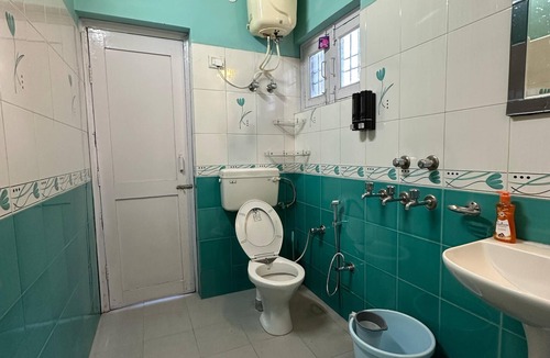 Nainital Apartment | Mountain Retreat Nainital