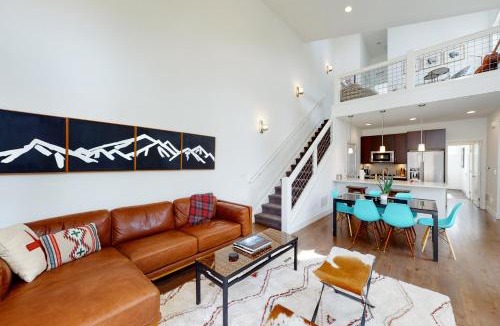 Rendezvous House | Mountain Sky Cottage