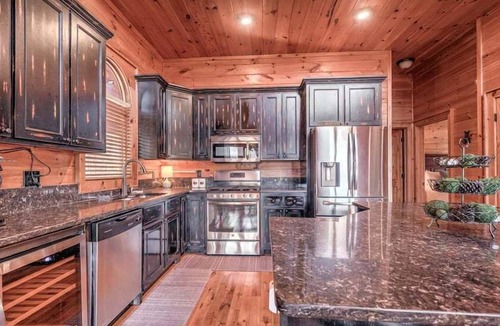 Foxfire Estates Cabin | Mountain Solace - Pet Friendly | Hot Tub | Shuffleboard and Arcade Games