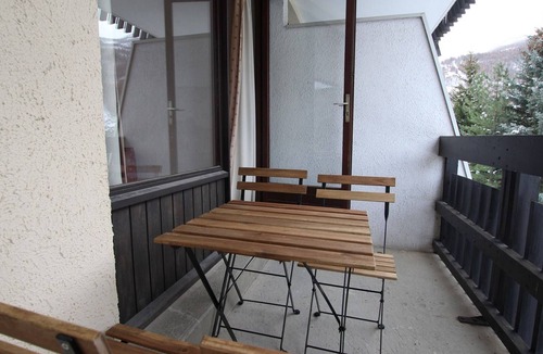 Chantemerle Apartment | Mountain Studio with Balcony, Sleeps 4 - Serre-Chevalier