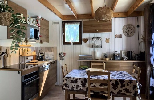 Barcelonnette Ski Chalet | Mountain-style chalet for 4, next to the Barcelonnette Golf Course