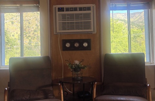 Three Rivers Cabin | Mountain Summit View