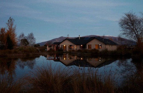Ben Ohau House | Mountain View Abode - Spectacular Views In Twizel