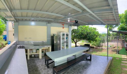 Mabini Cabin | Mountain View Anilao