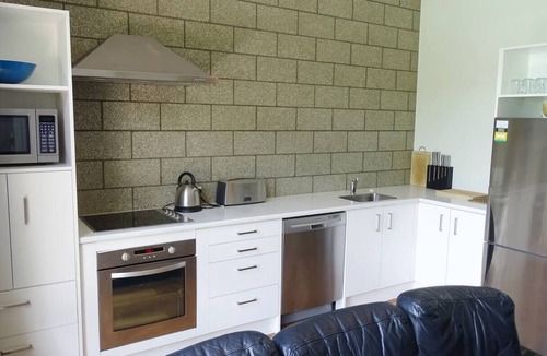 Ohakune House | Mountain View Apartments Ohakune - 27A/B/C - 11 BR