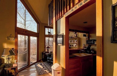 Cullowhee House | Mountain view cabin with expansive deck, balcony, & fireplace - dogs OK