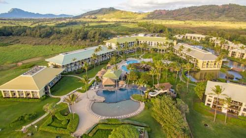 Hanamaulu Apartment | Mountain View Double Bed Room, Beachfront Resort, Lanai, AC, Pool, Restaurant, Gym, Spa