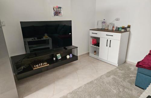 Al Mamsha El Seyahi Apartment | Mountain View