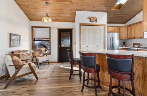 Estes Park Cabin | Mountain View Escape