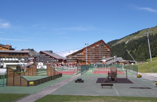 Meribel-Mottaret Apartment | Mountain-View Apartment