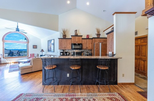 Blue River House | Mountain View From Every Room