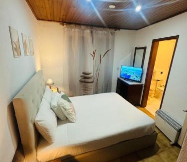 Geres House | Mountain View Guest House,Geres