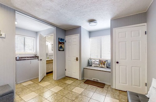 North Ogden House | Mountain-View Home with Private Hot Tub, Jetted Tub & Wet Bar - Near Skiing