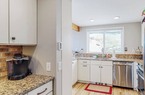 Warren House | Mountain-view home with new deck, fireplace, & shared pool - walk to lifts