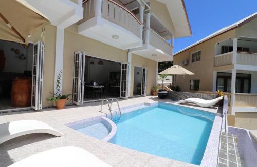 La Digue Hotel | Mountain View Hotel