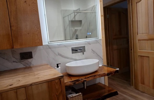 La Digue Hotel | Mountain View Hotel