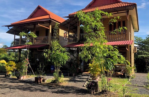 Kampot Villa | Mountain View House Kampot