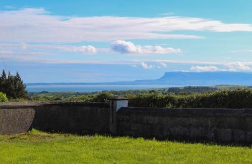 Aughris House | Mountain View