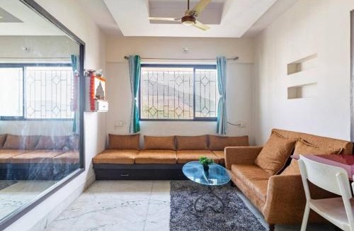 Malad East House | Mountain View