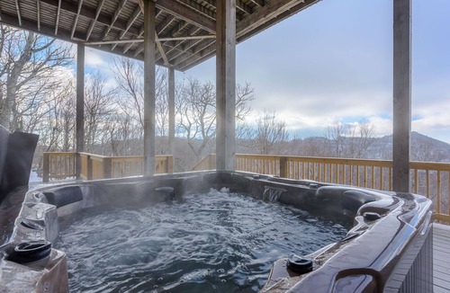 Seven Devils Cabin | Mountain View Lodge on Seven Devils