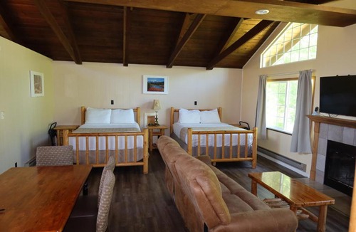 Packwood Cabin | Mountain View Lodge