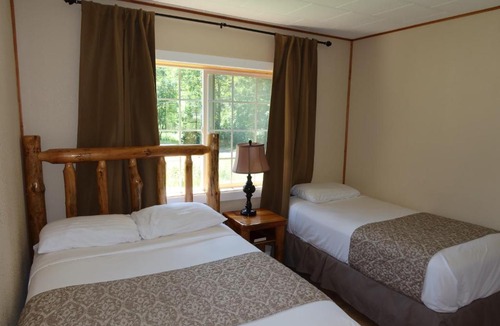 Packwood Cabin | Mountain View Lodge