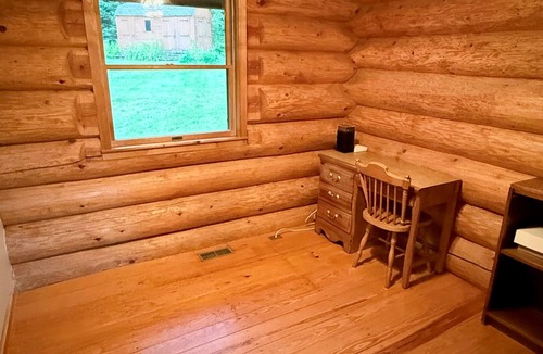 Dalton Cabin | Mountain View Log Cabin in the White Mountains